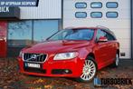 Volvo V70 1.6 T4 Summum | ECC | Leder | Trekhaak | Cruise |, Voorwielaandrijving, 15 km/l, Gebruikt, Beige