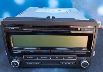 Autoradio.  Blauwpunkt.  VW-5MO 035 186 AA.  15S.  beschikbaar voor biedingen