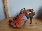 Fly London retro stijl pumps / sandalen in mt 36 zgan, Kleding | Dames, Schoenen, Fly London, Oranje, Sandalen of Muiltjes, Ophalen of Verzenden