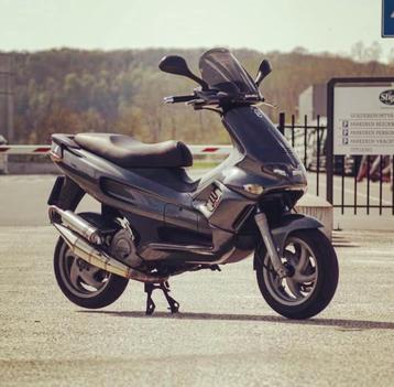 Gilera runner 180cc Mo8 origineel 40pk pm59 AVDM HT 180er beschikbaar voor biedingen