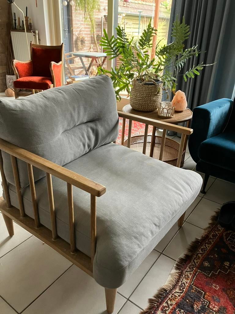 Fauteuil lichtgrijs/hout, Ophalen, 100 tot 125 cm, Zo goed als nieuw, 100 tot 125 cm