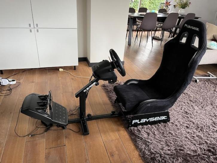 Race bundel (Xbox stuur van Logitech + Playseat), Spelcomputers en Games, Spelcomputers | Xbox | Accessoires, Nieuw, Xbox Original
