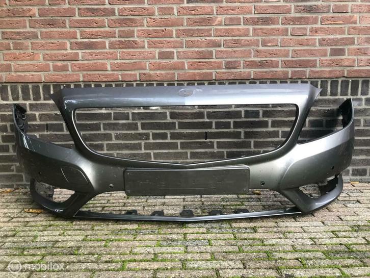 Mercedes B-klasse W246 Voorbumper A2468850525, Auto-onderdelen, Carrosserie en Plaatwerk, Bumper, Mercedes-Benz, Voor, Gebruikt