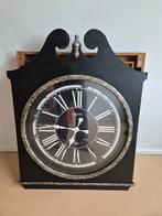 Vintage Look Stijlvolle Wandklok - London 1808, Huis en Inrichting, Woonaccessoires | Klokken, Ophalen, Gebruikt, Analoog, Wandklok