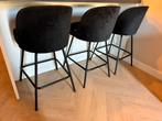 Zeer mooie Zwart velvet Bar stoelen van hoge kwaliteit, Huis en Inrichting, Barkrukken, 2 krukken, Ophalen of Verzenden, Zo goed als nieuw