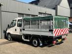 Iveco Daily 35S11D 2.3 DC 7 persoons 3500kg trekgewicht Airc, Auto's, Bestelauto's, 13 km/l, Euro 5, Gebruikt, Zwart