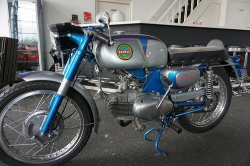 Supermooie !!! Benelli sprite 250 cc krachtei, Motoren, Motoren | Oldtimers, Overig, 1 cilinder, Ophalen