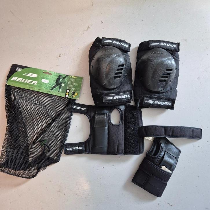 Bauer Knie- en Polsbeschermers Maat M, Sport en Fitness, Skeelers, Gebruikt, Bescherming, Bauer, Dames, Heren, Ophalen of Verzenden
