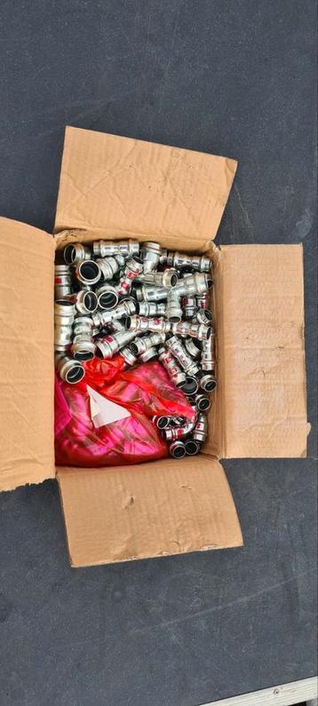 Assortiment Viega Profipress persfittingen beschikbaar voor biedingen