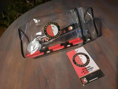 Feyenoord etui met schrijfbenodigheden., Verzamelen, Sportartikelen en Voetbal, Nieuw, Feyenoord, Ophalen of Verzenden