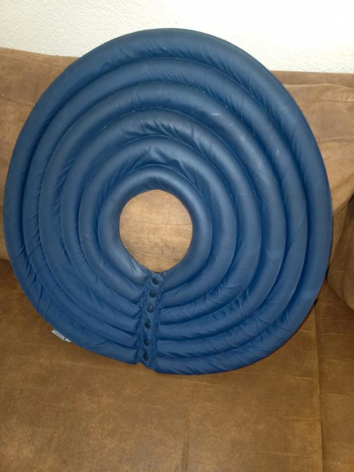 Nekkraag hond, 2XL, donkerblauw, drukknopen., Dieren en Toebehoren, Honden-accessoires, Zo goed als nieuw, Ophalen of Verzenden
