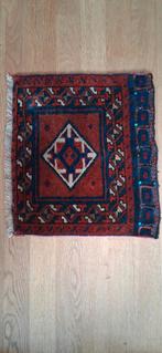 Perzisch kleedje met kralen - 43,5x39,5 cm, Huis en Inrichting, Stoffering | Tapijten en Kleden, Ophalen of Verzenden, Gebruikt