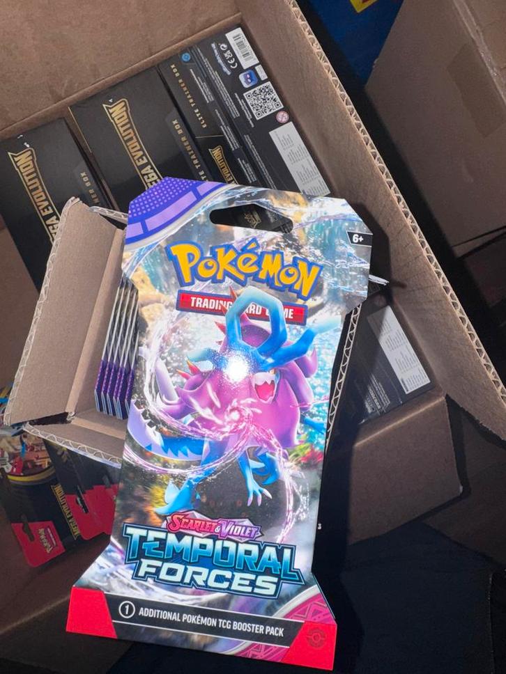 Pokemon Temporal Forces Booster Pack, Hobby en Vrije tijd, Verzamelkaartspellen | Pokémon, Nieuw, Booster, Ophalen