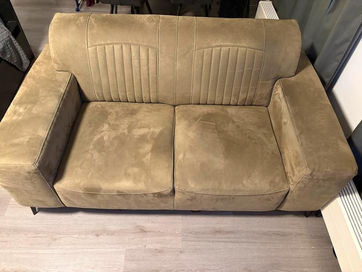 Tweezitsbank - Donkergroen, Waterafstotend, Goede Staat, Huis en Inrichting, Banken | Sofa's en Chaises Longues, Gebruikt, Tweepersoons