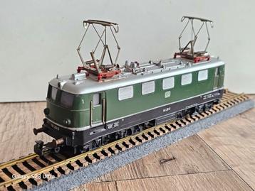 Modeltrein Ho marklin E 141 211-3 locomotief digitaal metaal beschikbaar voor biedingen