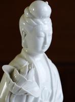 Blanc de Chine sculptuur van Guanyin China porselein, Ophalen