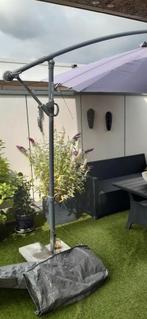 Zweefparasol, grijs. Incl hoes en poot. Diameter 3 mtr, Ophalen, Zweefparasol
