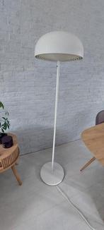 Witte Ikea lamp, Huis en Inrichting, Lampen | Vloerlampen, Ophalen, Zo goed als nieuw