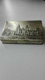 Groot blik Patricia biscuit rijksmuseum A' dam zilver Sint, Verzamelen, Blikken, Ophalen of Verzenden, Gebruikt, Koek(jes), Overige merken