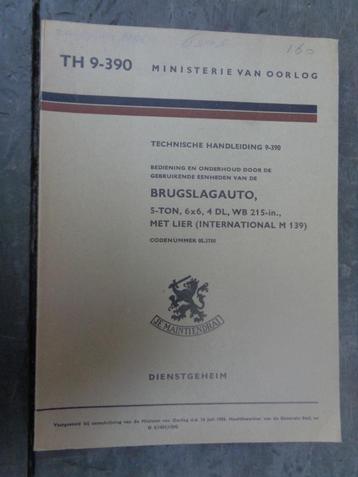 K.L. ouder voertuig boek, TH 9-390, Brugslagauto M 139 beschikbaar voor biedingen
