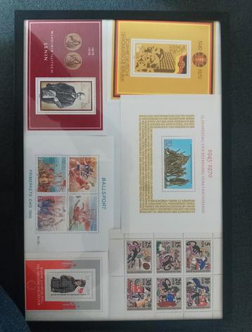 Postzegel Collectie DDR en Lenin beschikbaar voor biedingen