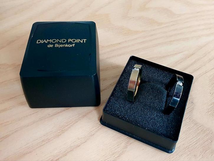 Trouwringen/Verlovingsringen RVS met steentje (2 stuks), Sieraden, Tassen en Uiterlijk, Ringen, Nieuw, 19 tot 20, Zilver, Ophalen of Verzenden