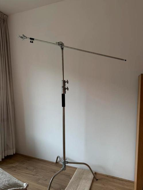 Caruba LS-9 C-Stand met Boomarm (136-260cm) – Nieuwstaat, Audio, Tv en Foto, Fotografie | Statieven en Balhoofden, Nieuw, Driepoot