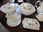 Marlborough Old English, 2 dekschalen, KLIMOP decor, Overige typen, Ophalen of Verzenden, Zo goed als nieuw, Overige stijlen
