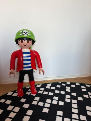 XXL Playmobil figuur piraat beschikbaar voor biedingen