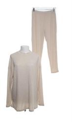 Beige Set van top en broek. Zit heerlijk thuis Maat L, Kostuum of Pak, Beige, Maat 42/44 (L), Ophalen of Verzenden