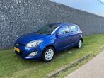 Hyundai i20 1.2i i-Motion AIRCO/TREKHAAK, Euro 5, Gebruikt, 4 cilinders, Blauw