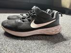 Nike Revolution 6 maat 35 3Y, Gebruikt, Jongen of Meisje, Schoenen, Ophalen of Verzenden