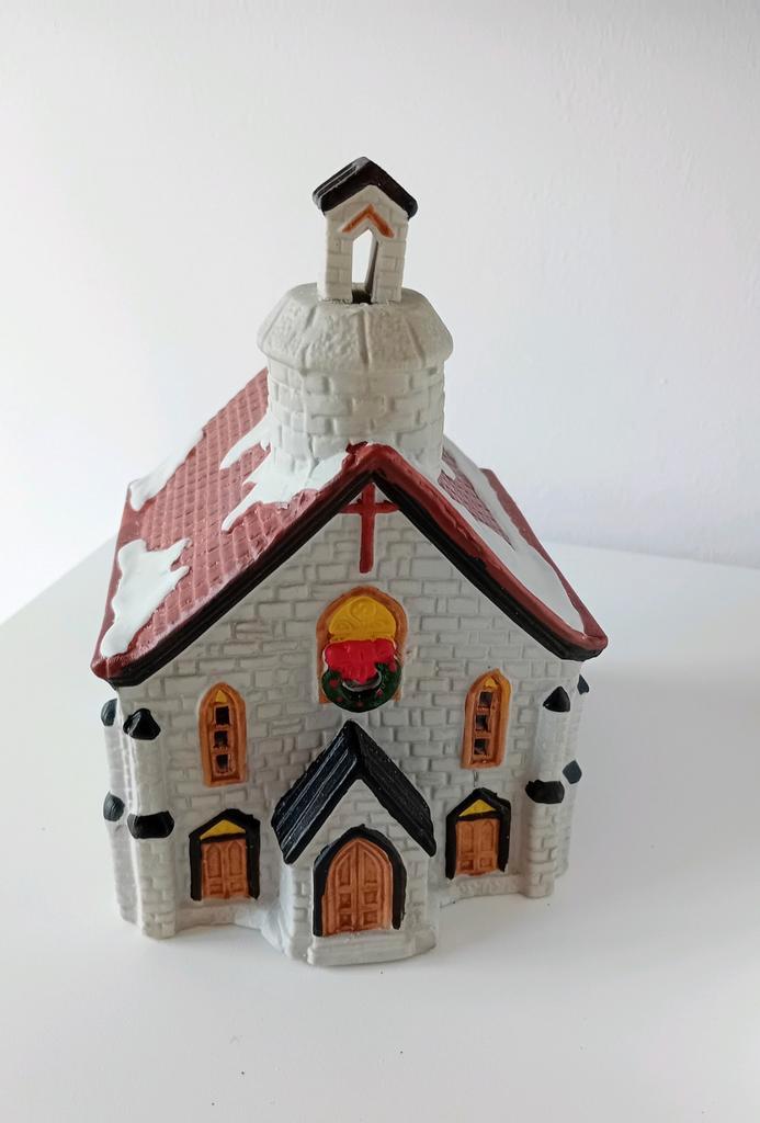 Lemax stone chapel, Retired, lemax huis Kerstdorp nieuw!, Diversen, Kerst, Ophalen of Verzenden