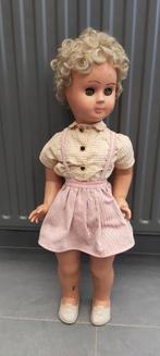 3 oude poppen van 70 cm hoog, Ophalen of Verzenden, Gebruikt, Pop