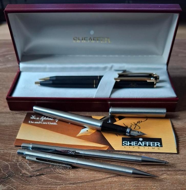 Sheaffer Pennenset met doos - Zo goed als nieuw, Verzamelen, Pennenverzamelingen, Ophalen of Verzenden