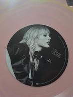 Taylor Swift Lover live from Paris lp shape disc, Ophalen of Verzenden, 2000 tot heden, Zo goed als nieuw