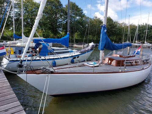 zeilboot, Watersport en Boten, Kajuitzeilboten en Zeiljachten, Gebruikt, Polyester, 9 tot 12 meter, Diesel, Ophalen