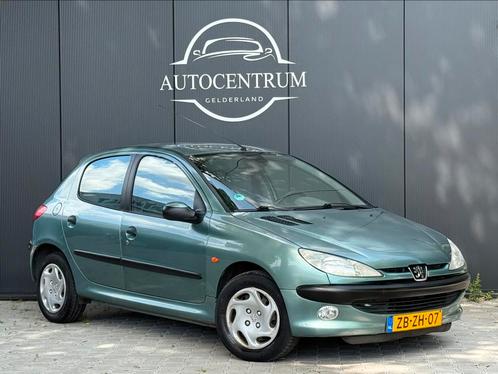 Peugeot 206 1.4 5D AUTOMAAT AİRCO Nieuwe Apk Netjes!!, Auto's, Peugeot, Bedrijf, Benzine, Hatchback, Automaat, Origineel Nederlands