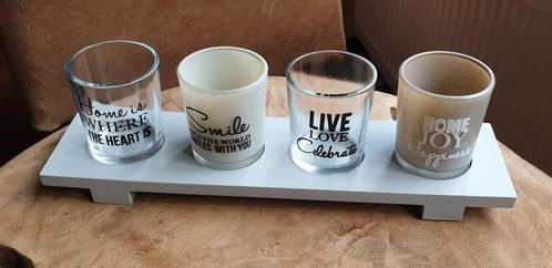 Kaarshouder standaard 4 stuks: Live, Love, Smile, Celebrate!, Huis en Inrichting, Woonaccessoires | Kandelaars en Kaarsen, Nieuw
