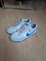 Nike Dunk Low - Blauw/Wit, Kleding | Heren, Schoenen, Ophalen of Verzenden, Gedragen, Wit