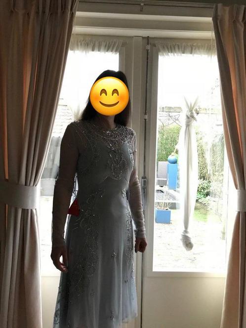 Elegante tweedelige Frock and Frill jurk, Kleding | Dames, Jurken, Zo goed als nieuw, Maat 38/40 (M), Blauw, Knielengte, Ophalen of Verzenden