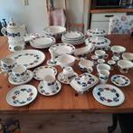 Compleet servies  Boerenbont. Merk:Boch, Antiek en Kunst, Antiek | Servies compleet, Ophalen of Verzenden