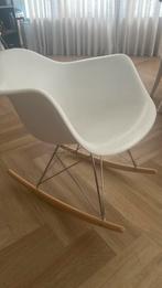 White rocking chair, Ophalen, Zo goed als nieuw, Wit, Eén