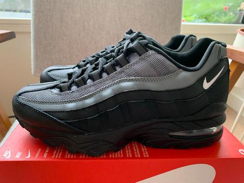 Nike Air Max 95 Zwart/Grijs - Maat 36,5, Kinderen en Baby's, Kinderkleding | Schoenen en Sokken, Nieuw, Jongen, Ophalen of Verzenden