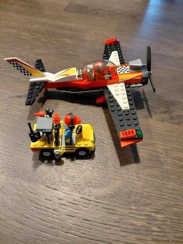 Lego city 60019 vliegtuig auto vliegveld beschikbaar voor biedingen