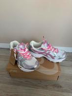 Asics Gel- Kayano dubbel lace, Overige kleuren, Nieuw, Ophalen of Verzenden, Sneakers of Gympen