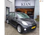 Daihatsu Sirion 2 1.5-16V Sport, Auto's, Daihatsu, Voorwielaandrijving, Gebruikt, Zwart, Sirion