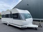 Hobby De luxe 545 KMF (bj 2015), Caravans en Kamperen, Bedrijf, Koelkast, Hobby