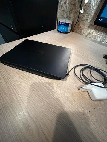 MacBook M.2 2023 beschikbaar voor biedingen