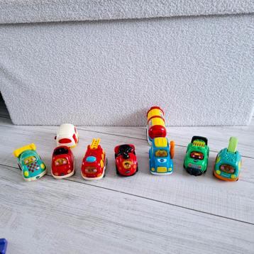 8 VTech Toet Toet autootjes beschikbaar voor biedingen